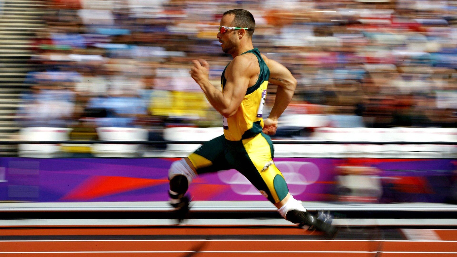 《传统体育与电竞融合:新合作开启双赢局面》,电竞比赛和传统体育比赛区别